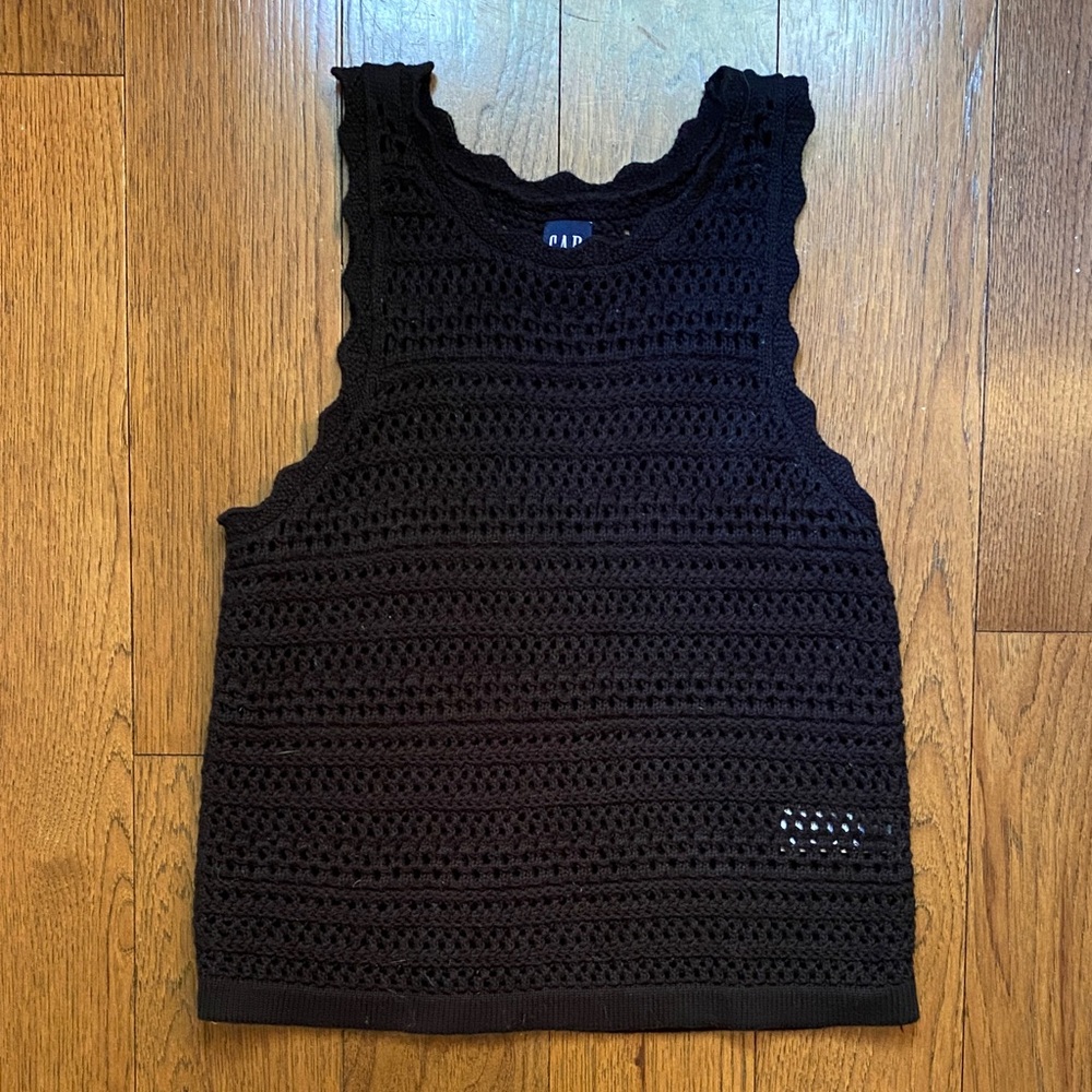 GAP Women's Elegant Black Knit Tank Top